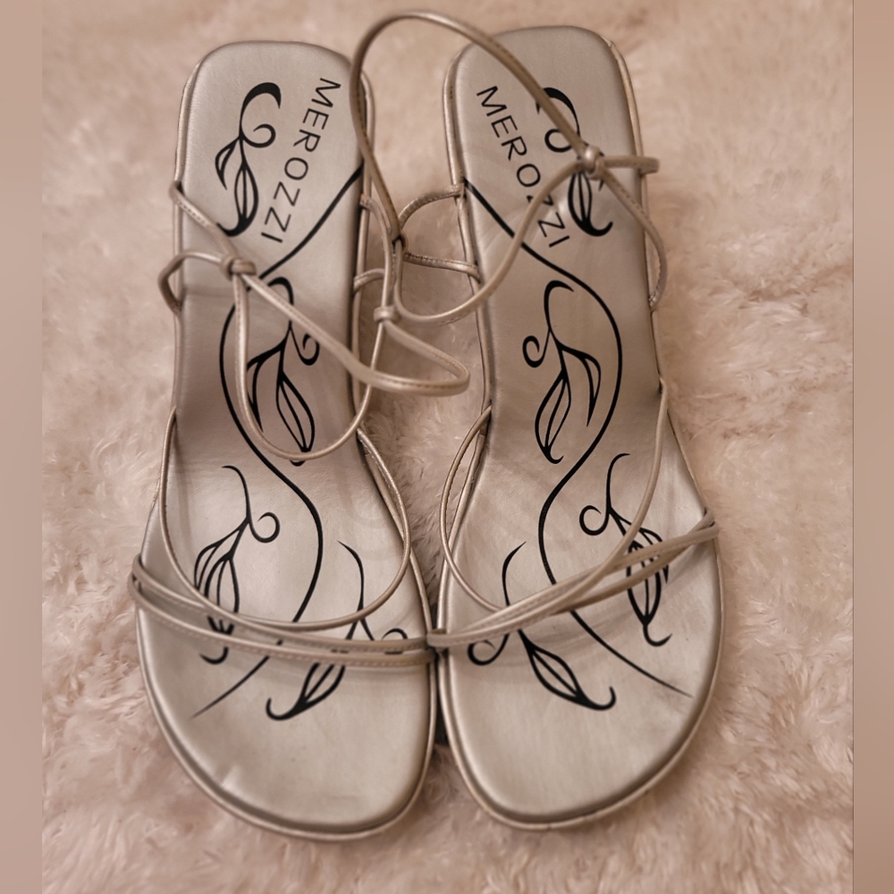 Platform sandals